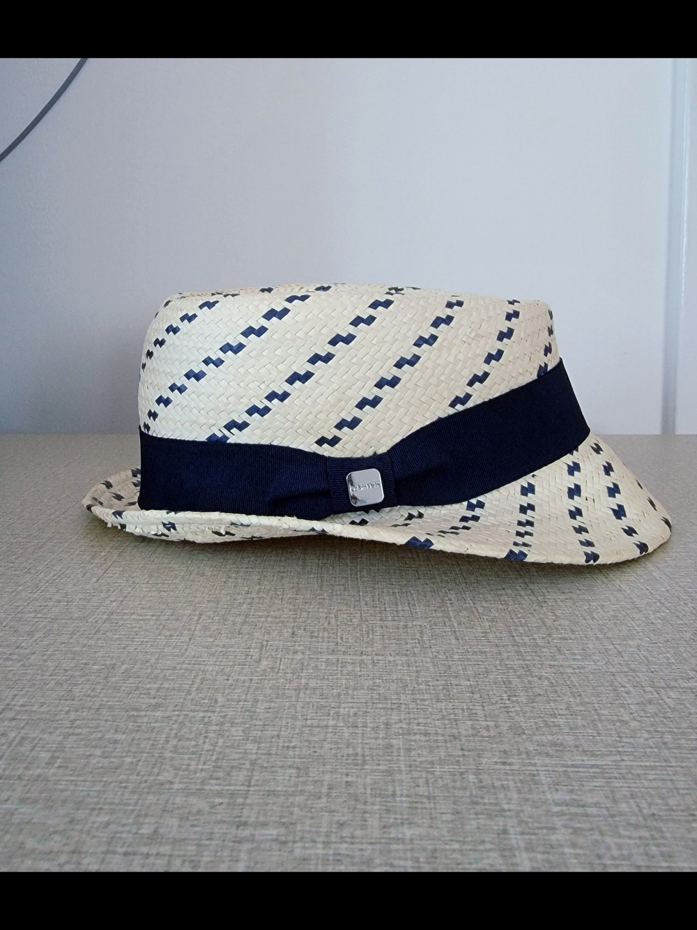 Calvin Klein Navy Blue Accent Woven Paper Straw Fedora Beach Hat - OS
